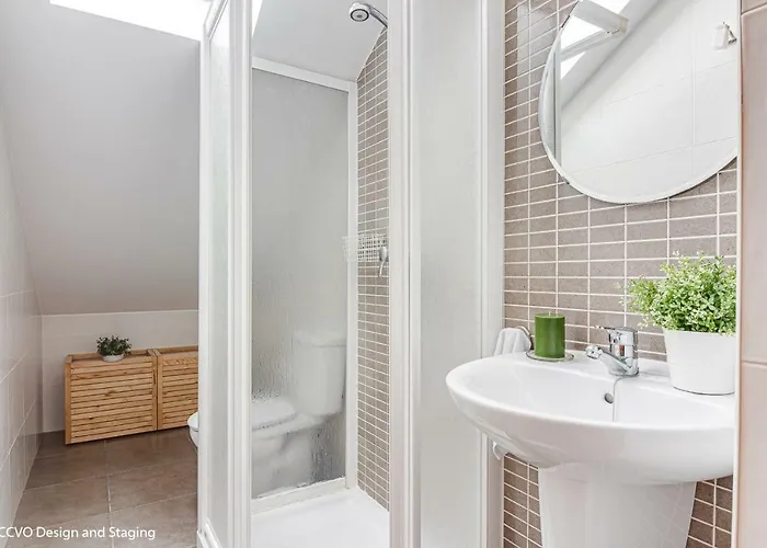 Playa De Quenxe Daire Corcubión